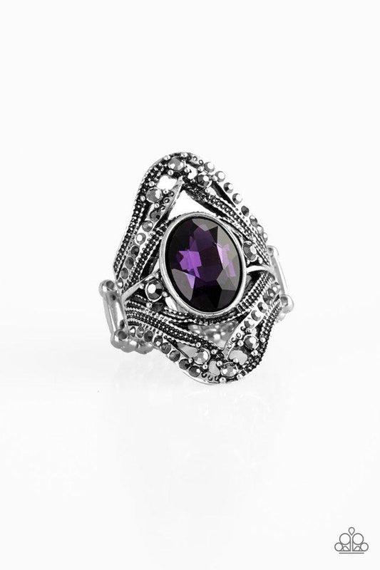 Paparazzi Ring ~ Red Carpet Rebel - Purple