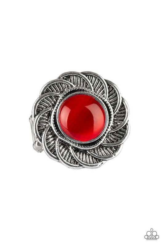 Anillo Paparazzi ~ Gardenia Glow - Rojo