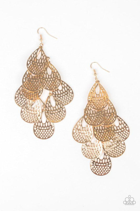 Paparazzi Earring ~ Lure Them In - Gold