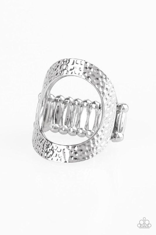 Anillo Paparazzi ~ Tour de Contour - Plata