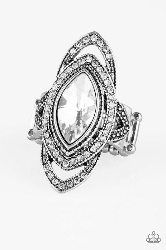 Paparazzi Ring ~ Hot Off The EMPRESS - White