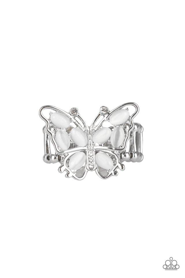 Anillo Paparazzi ~ Flutter Flair - Blanco