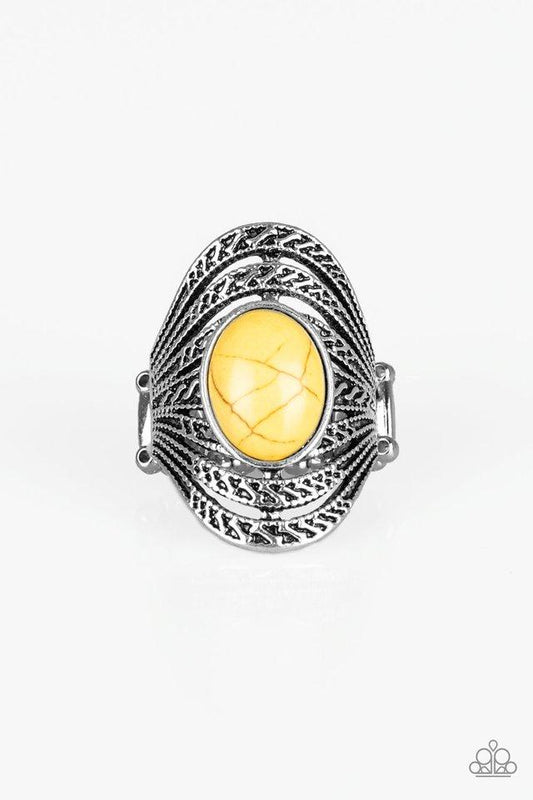 Anillo Paparazzi ~ Royal Roamer - Amarillo