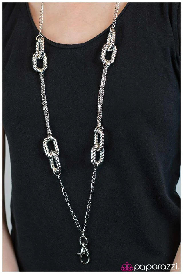 Paparazzi Necklace ~ Work It Out - Silver