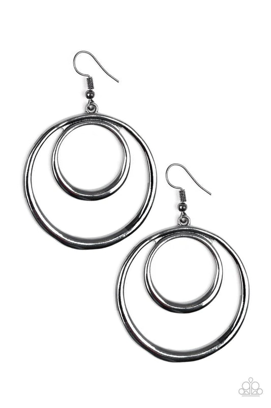 Paparazzi Earring ~ Put Your SOL Into It - Black