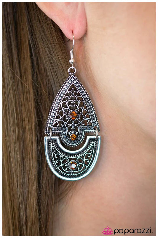 Pendiente Paparazzi ~ Unhinged - Marrón