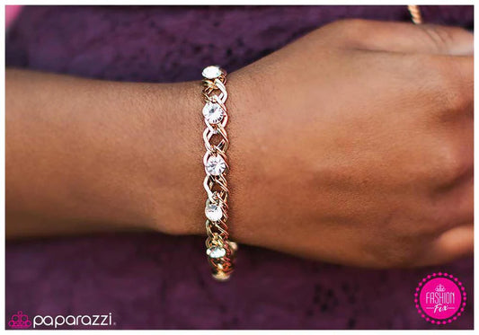 Pulsera Paparazzi ~ Down the Line - Oro