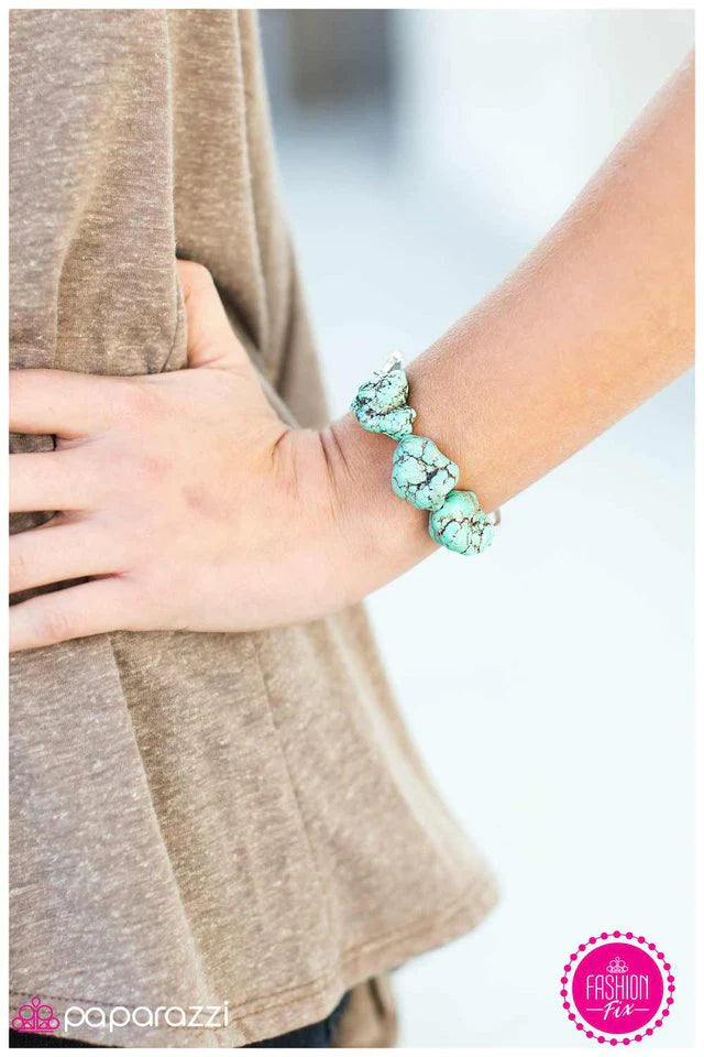 Pulsera Paparazzi ~ Palos y Piedras - Azul