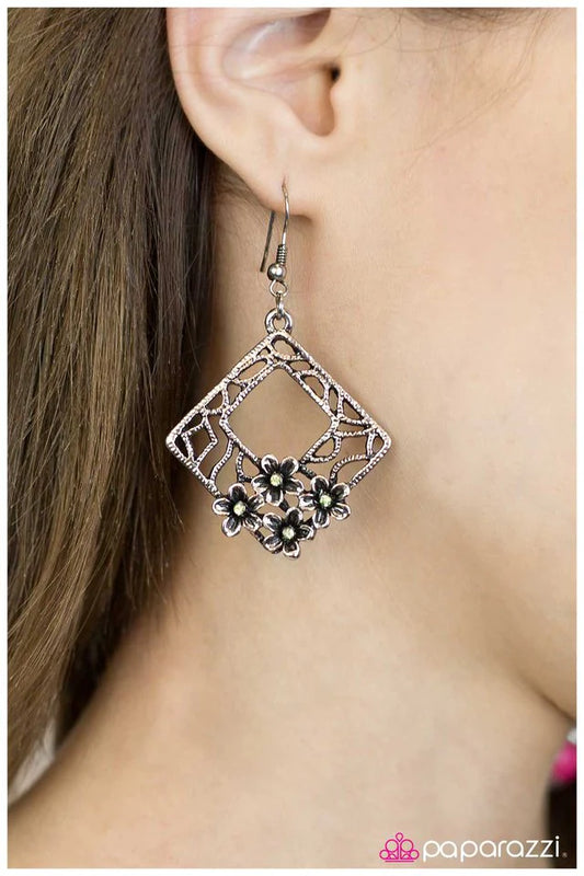 Paparazzi Earring ~ Window Shopping - Green