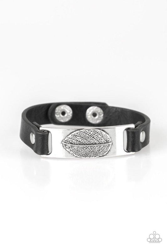 Paparazzi Bracelet ~ Take The LEAF - Black