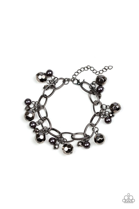 Make Do In Malibu - Black - Paparazzi Bracelet Image