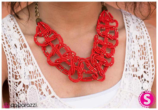 Collar Paparazzi ~ KNOT So Fast - Rojo