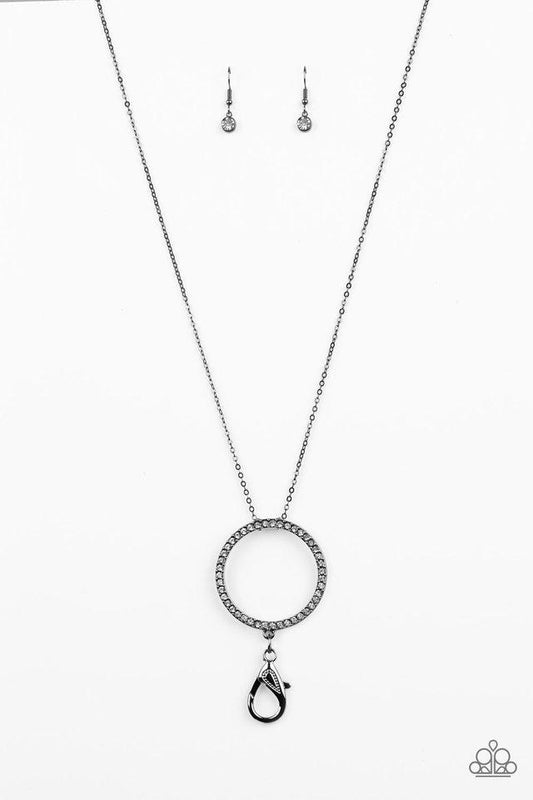 Paparazzi Necklace ~ Center Of Attention - Black