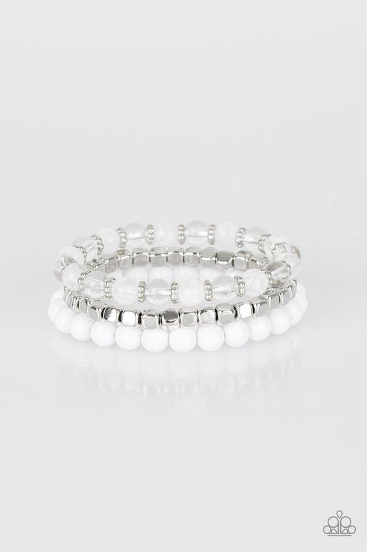 Paparazzi Bracelet ~ Globetrotter Glam - White