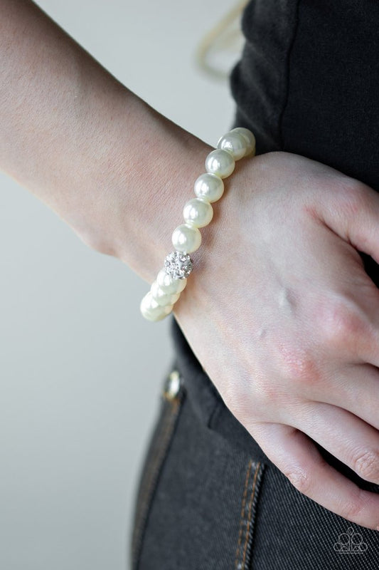 POSHing Your Luck - White - Paparazzi Bracelet Image