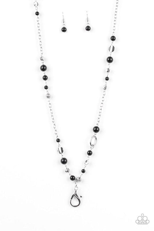 Paparazzi Necklace ~ Make An Appearance - Black
