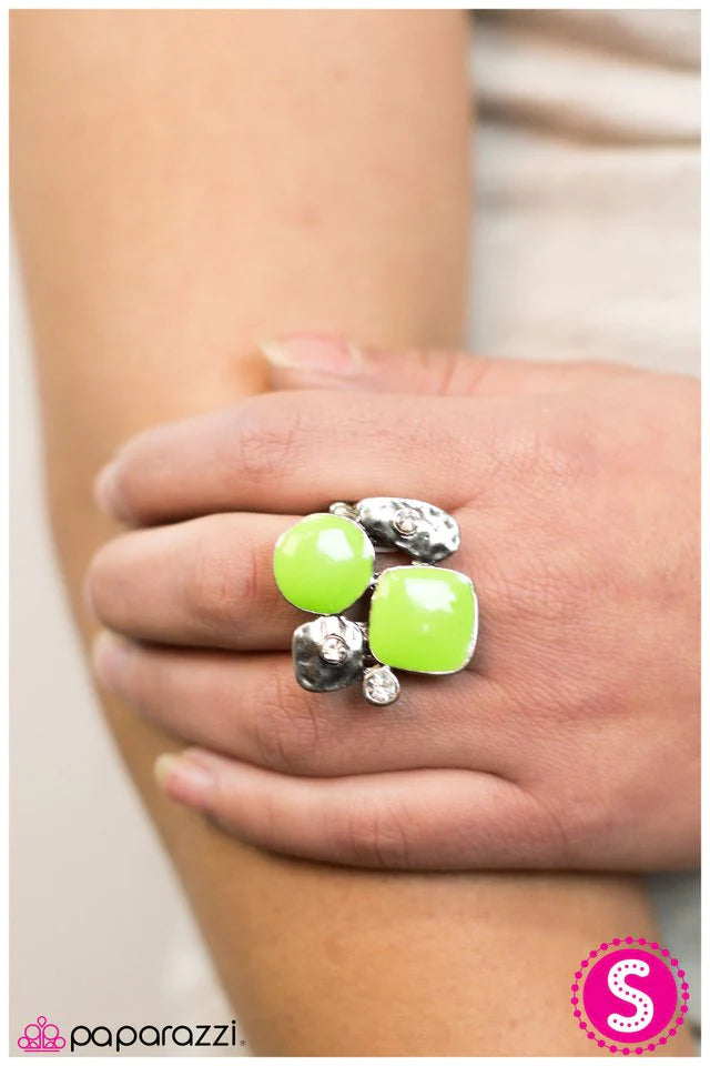 Paparazzi Ring ~ It Just Clicks! - Green