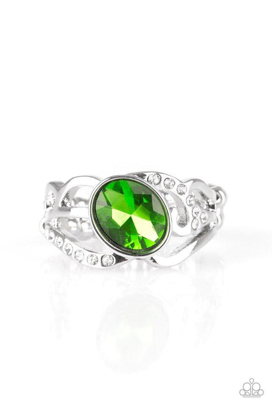 Paparazzi Ring ~ Couldnt Care FLAWLESS - Green
