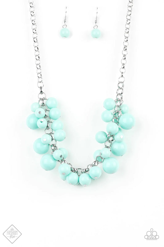 Collar Paparazzi ~ Walk This BROADWAY - Azul