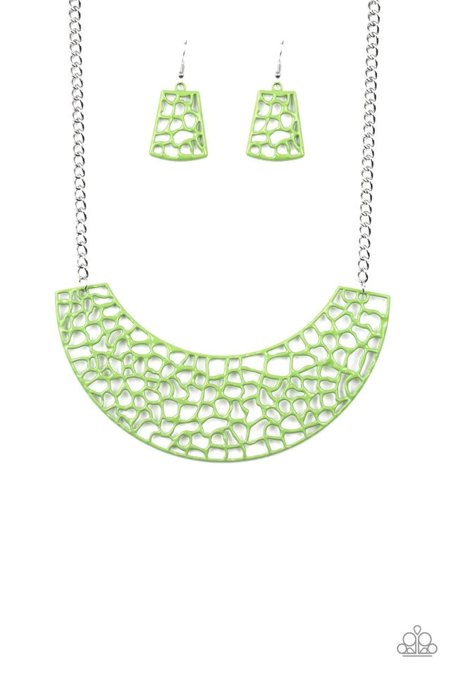 Paparazzi Necklace ~ Powerful Prowl - Green