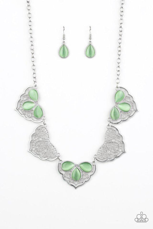 Paparazzi Necklace ~ East Coast Essence - Green