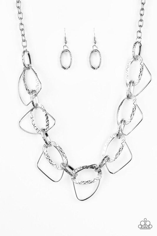 Paparazzi Necklace ~ Very Avant-Garde - Silver