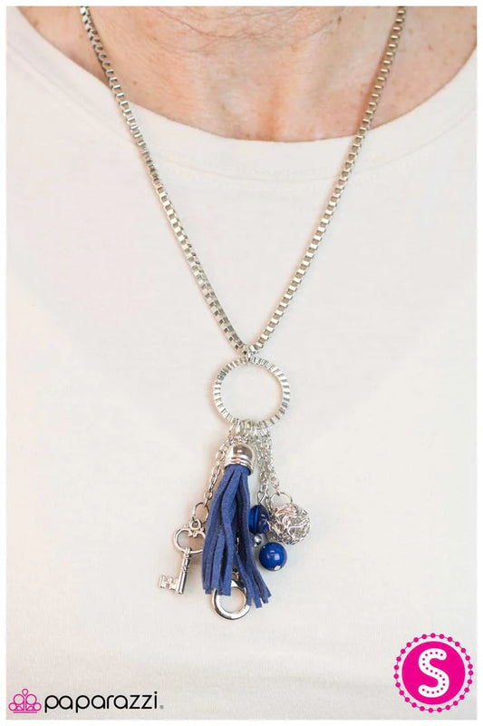 Paparazzi Necklace ~ On The Outskirts - Blue