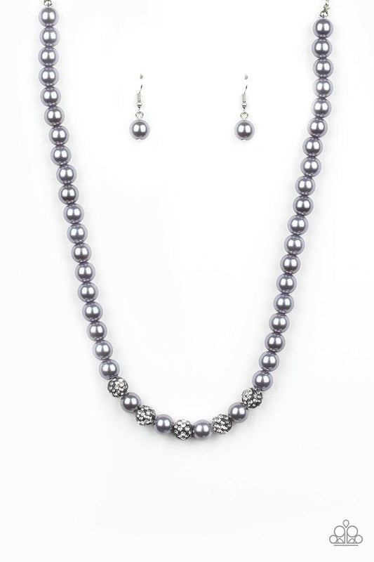 Collar Paparazzi ~ Posh Boss - Plata