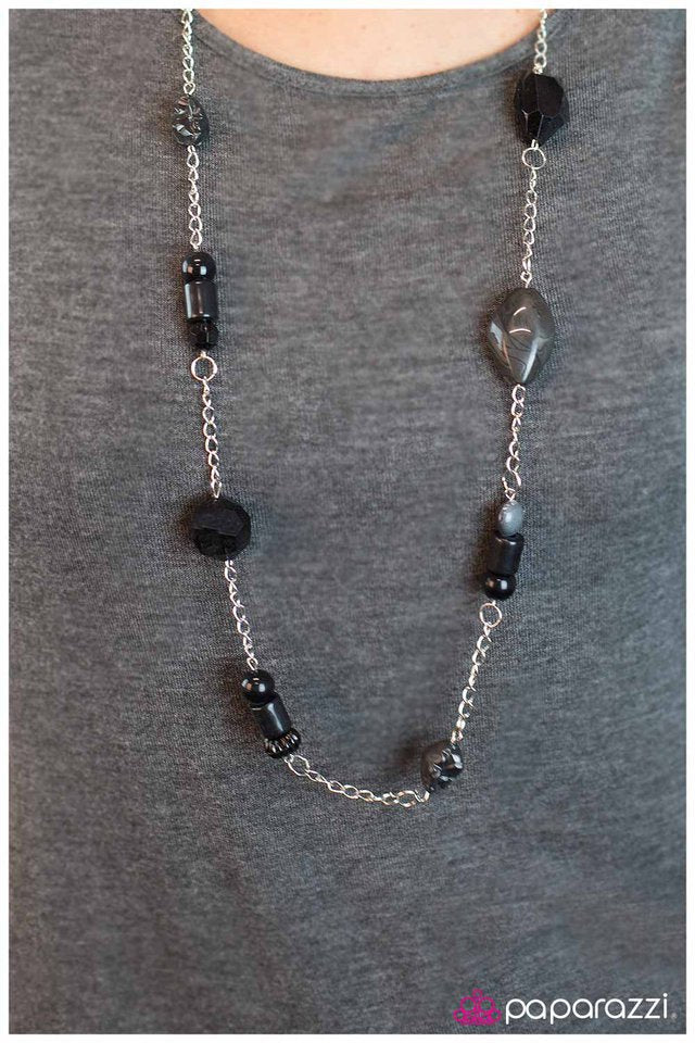 Paparazzi Necklace ~ Fashionably Faded - Black