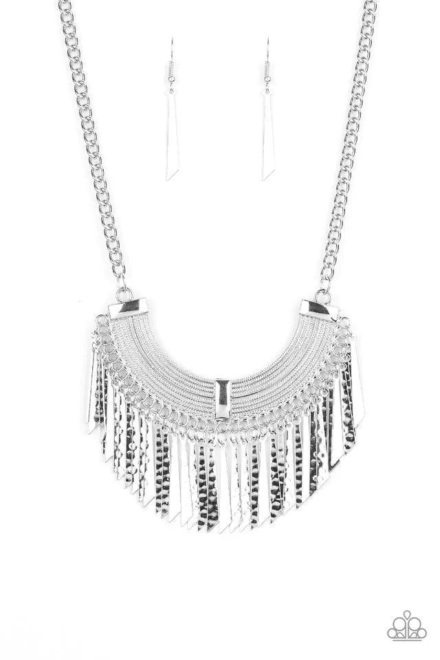 Paparazzi Necklace ~ Impressively Incan - Silver