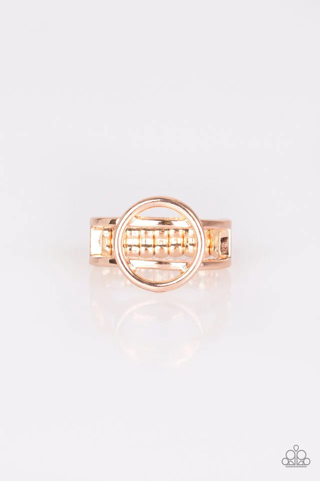 Anillo Paparazzi ~ City Center Chic - Oro rosa