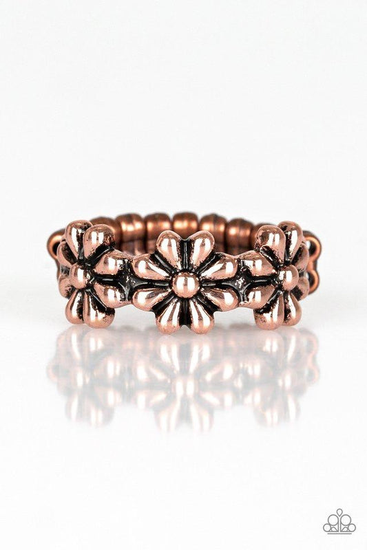 Paparazzi Ring ~ Daisy Dapper - Copper