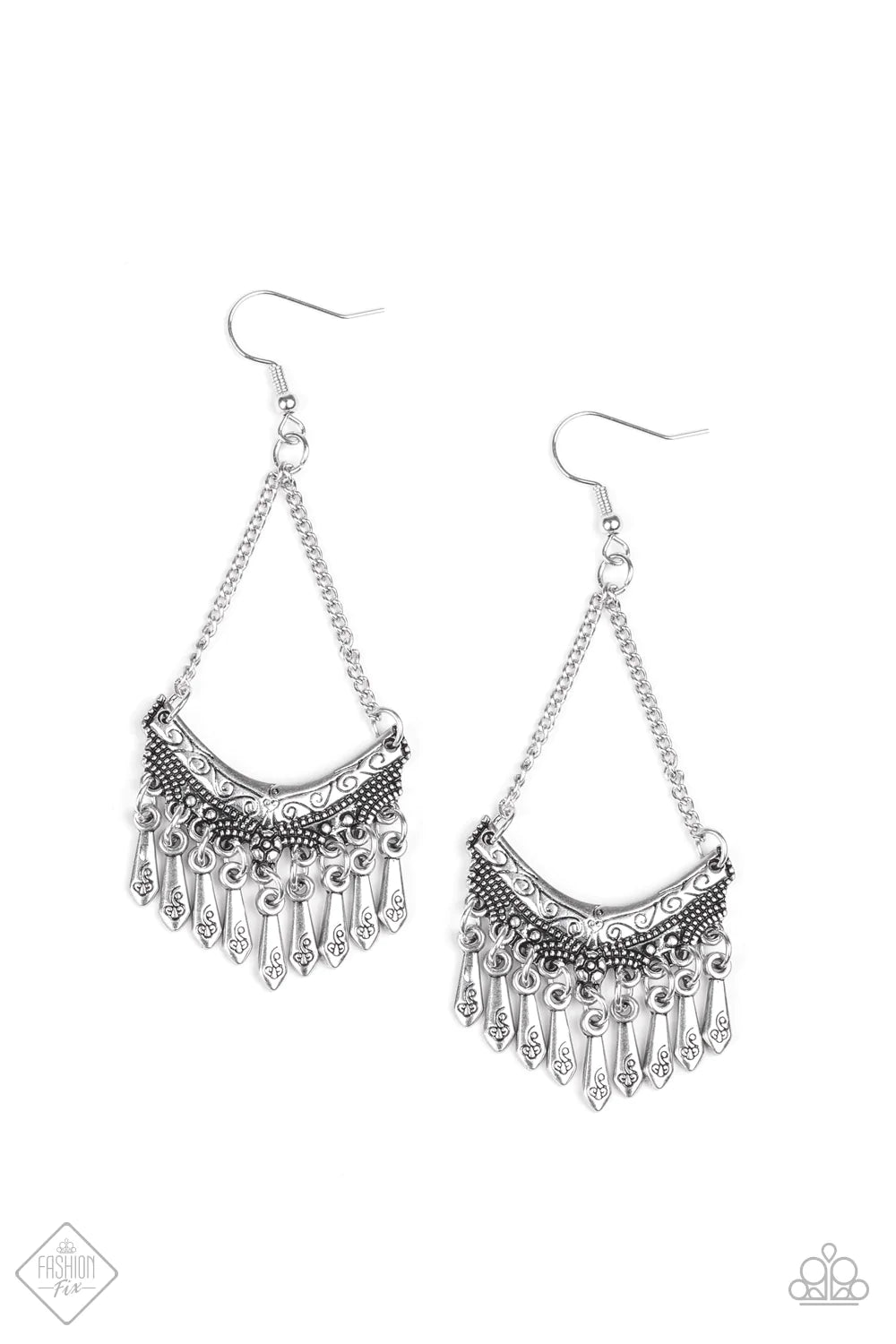 Paparazzi Earring ~ In ROGUE - Silver