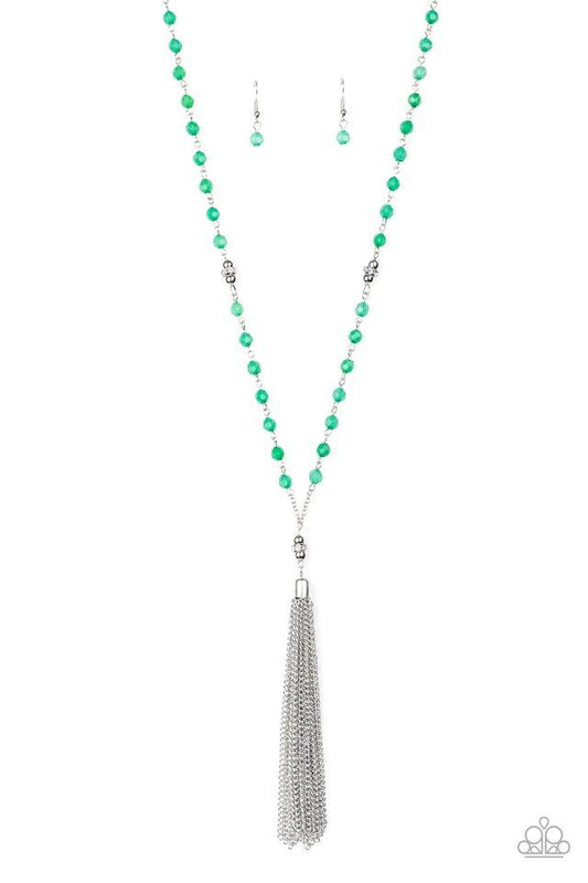 Collar Paparazzi ~ Tassel Takeover - Verde