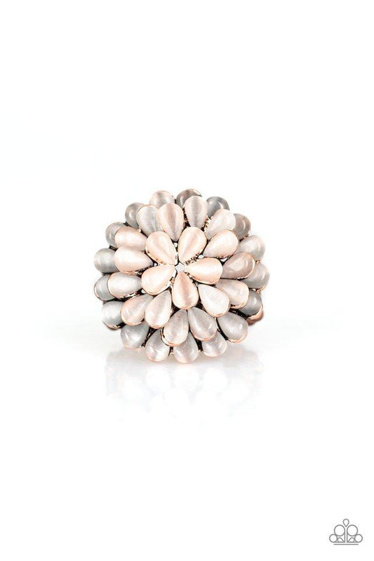 Anillo Paparazzi ~ Bloomin Bloomer - Cobre