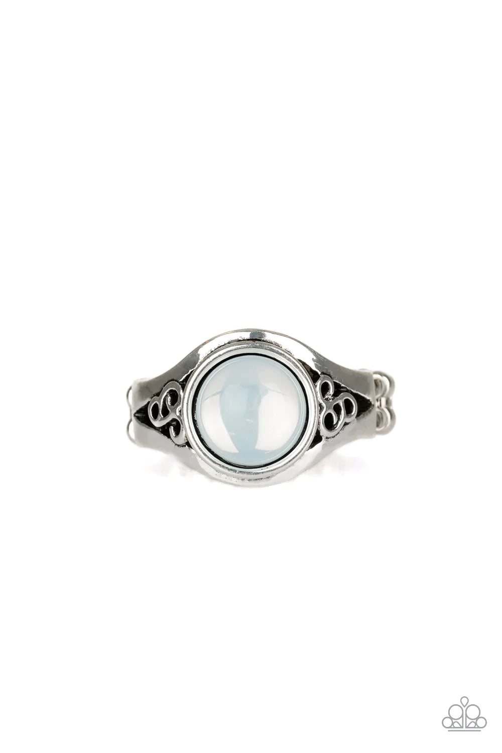 Paparazzi Ring ~ It Just Goes To GLOW - White