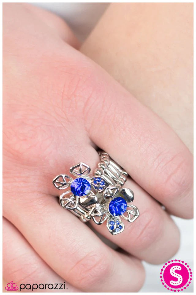 Anillo Paparazzi ~ Double Down - Azul