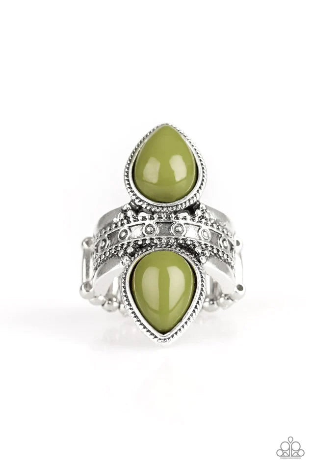 Paparazzi Ring ~ New Age Leader - Green