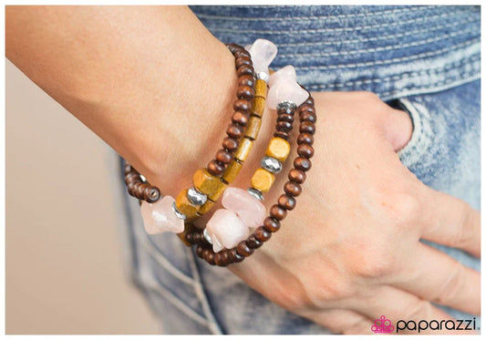 Pulsera Paparazzi ~ Spiraling Serenity - Rosa