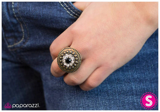 Paparazzi Ring ~ Chasing The Sun - Brass