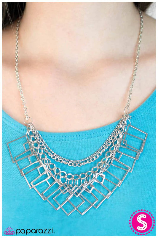 Paparazzi Necklace ~ On the Quad - Silver