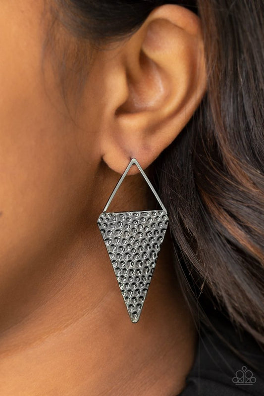 Have A Bite - Black - Paparazzi Earring Image