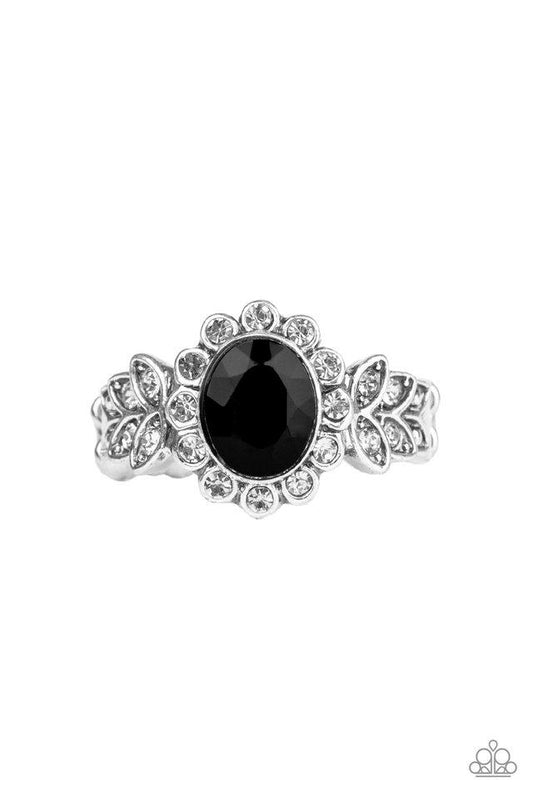 Paparazzi Ring ~ Glitter Garden - Black