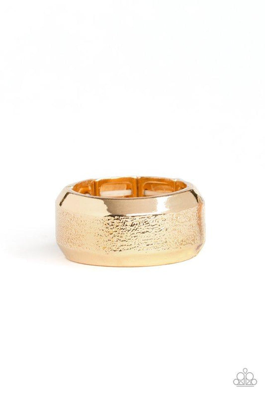 Anillo Paparazzi ~ Jaque Mate - Oro