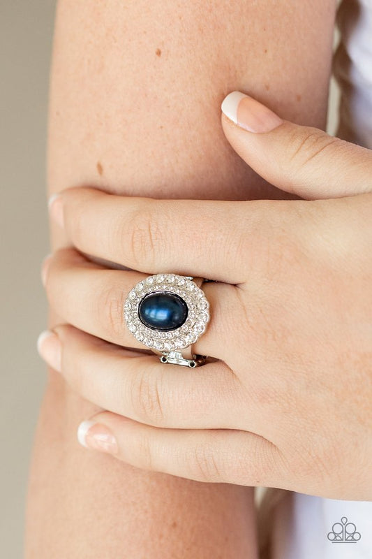 Sprinkle On The Shimmer - Blue - Paparazzi Ring Image