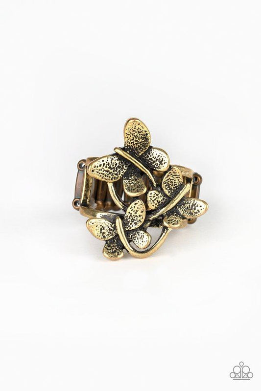 Paparazzi Ring ~ Full Of Flutter - Brass