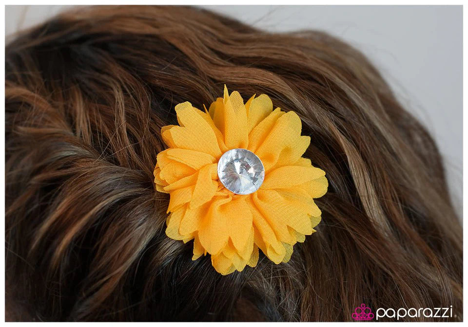 Accesorios para el cabello Paparazzi ~ Recién exprimidos - Amarillo