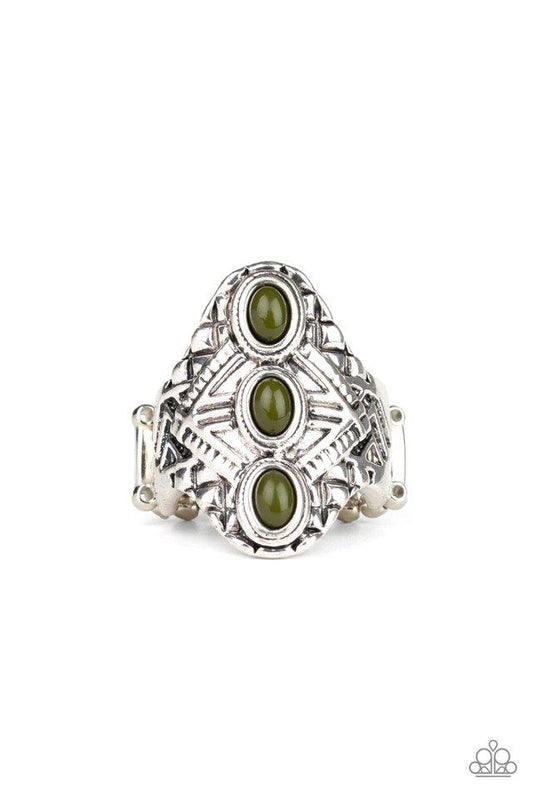 Anillo Paparazzi ~ Motivo Maya - Verde