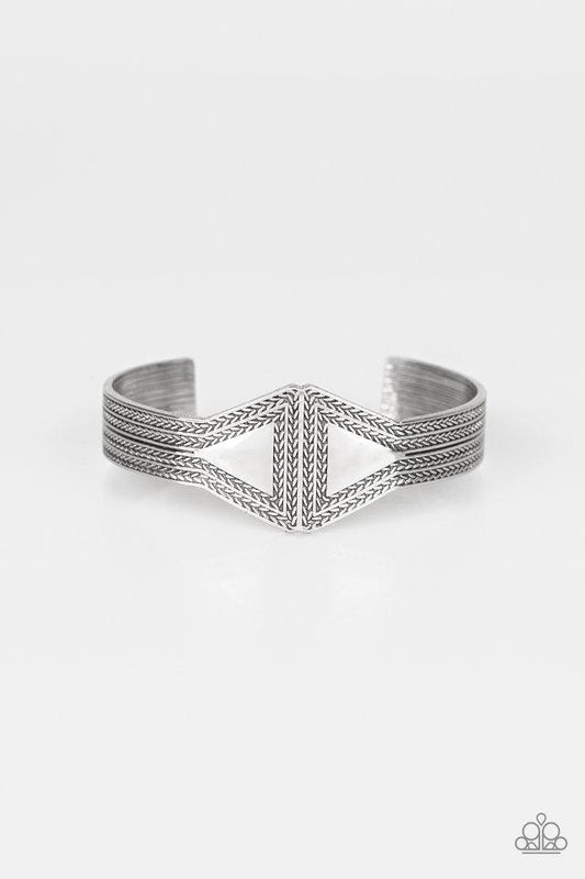 Pulsera Paparazzi ~ Zen Den - Plata