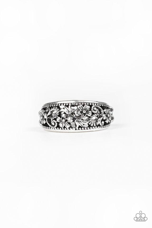 Paparazzi Ring ~ Breezy Blossoms - Silver